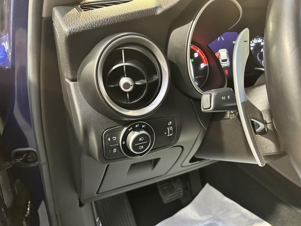 Alfa Romeo Stelvio 2.2 Turbo Business Q4 AT8