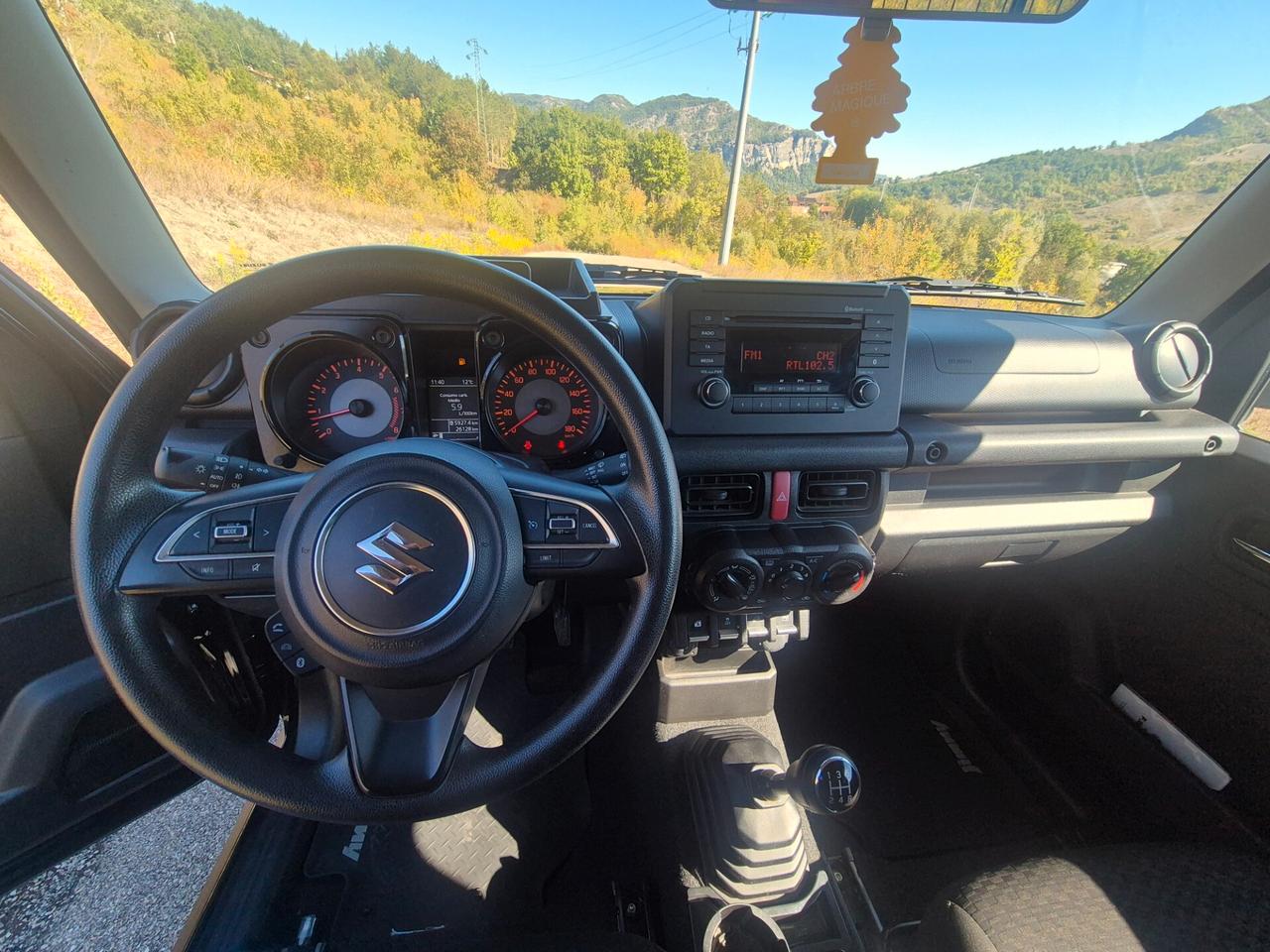 Suzuki Jimny 1.5 5MT PRO (N1)