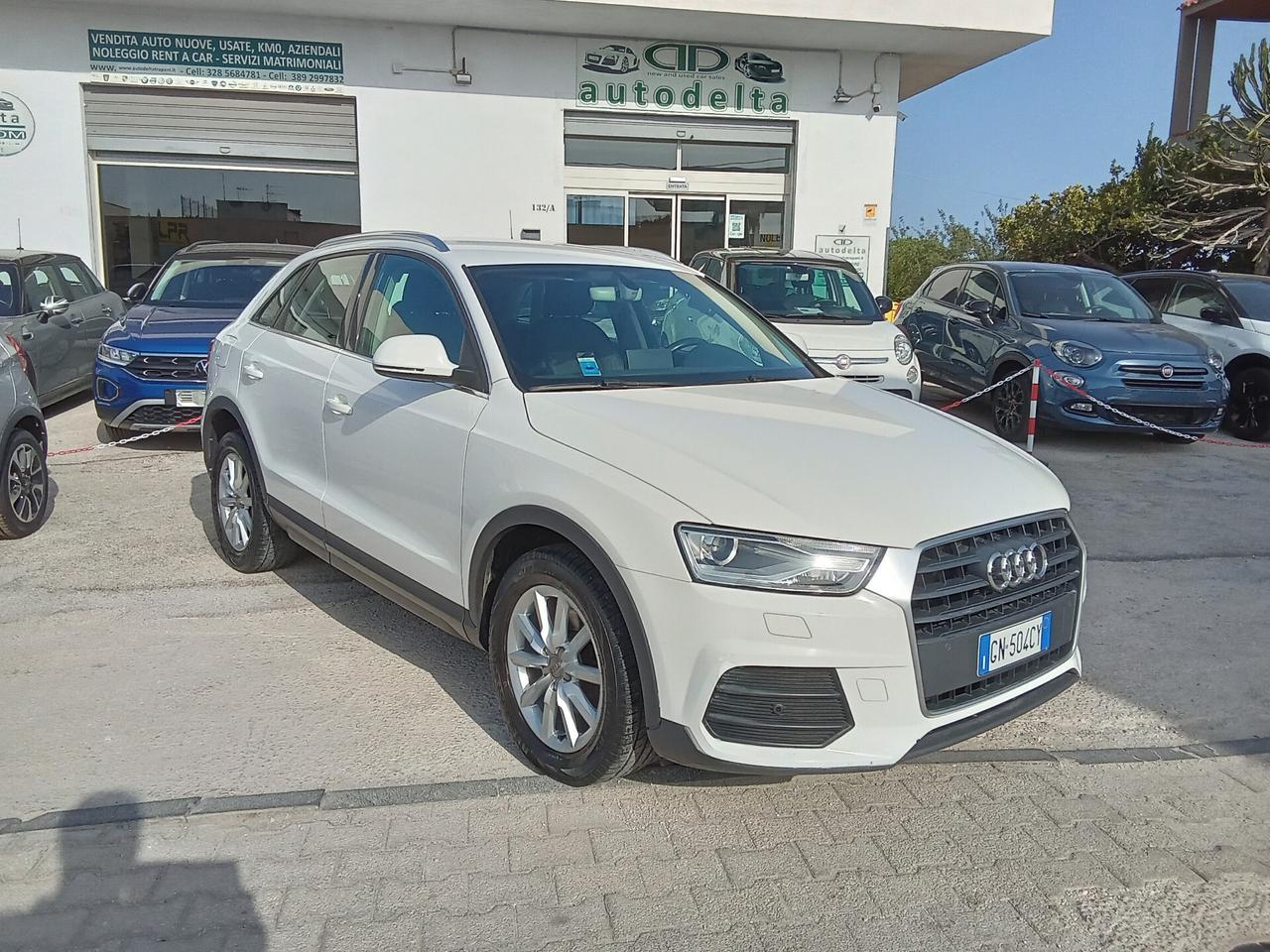 Audi Q3 2.0 TDI 150 CV Business