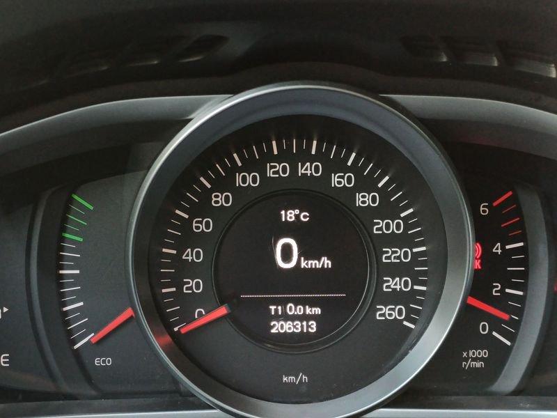 Volvo V40 Cross Country 1.6 d2 Kinetic GARANZIA - 1°PROP