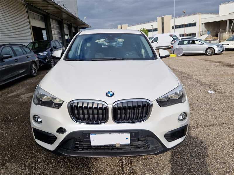 BMW X1 xDrive 18d Business Autom.