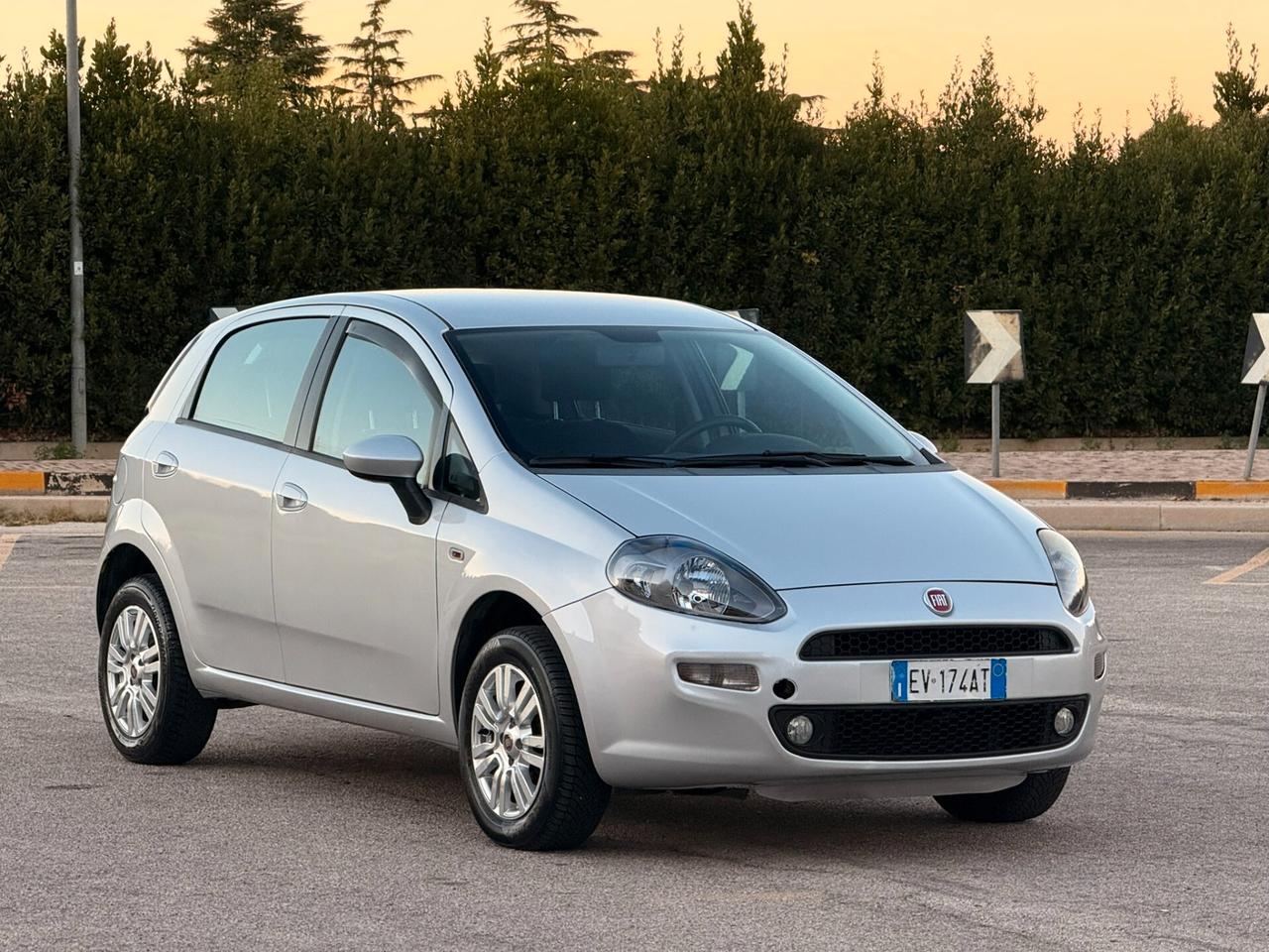 Fiat Punto 12 MESI GARANZIA