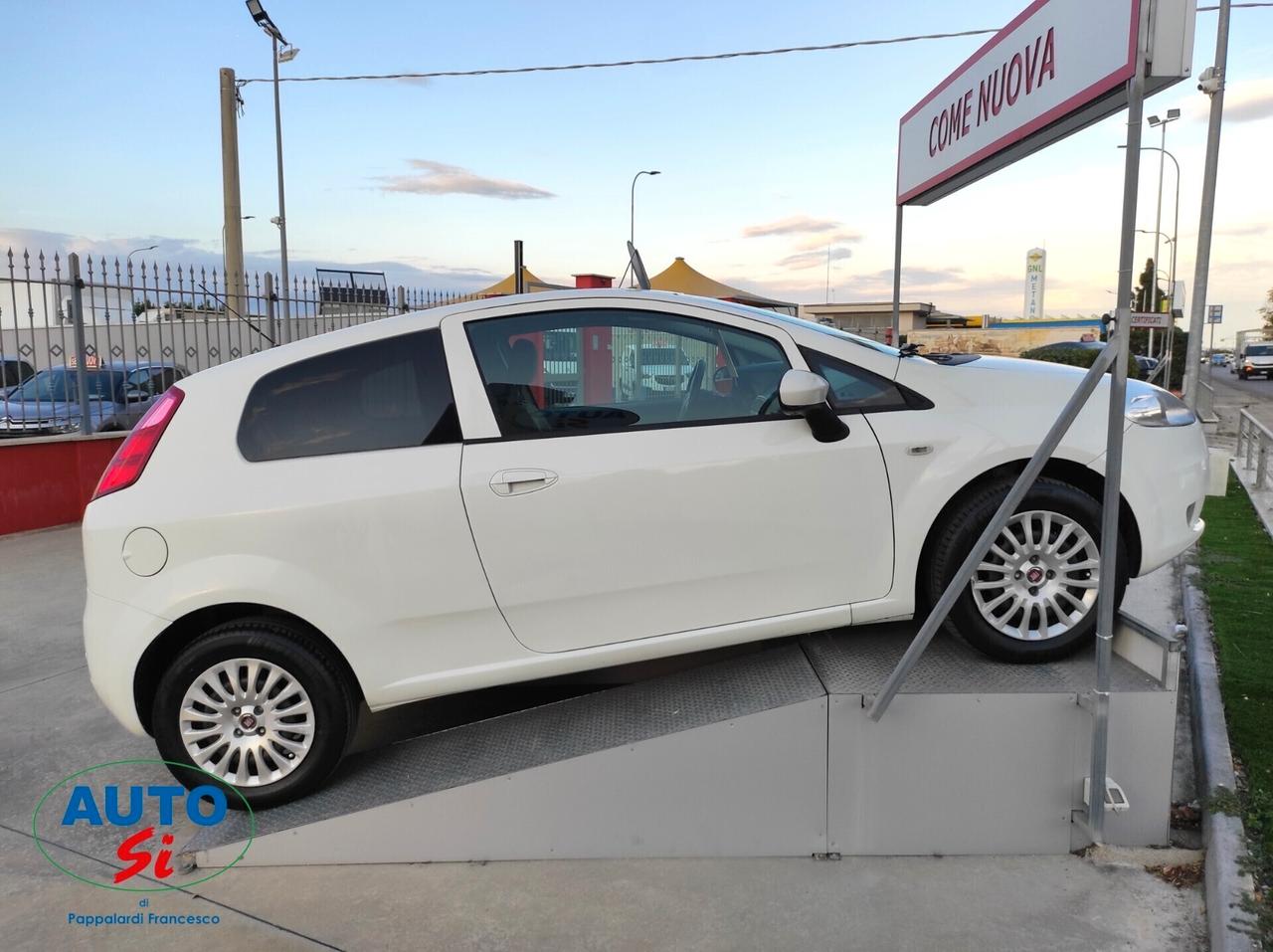 Fiat Punto 1.3 Mjet - 75cv NEOPATENTATI