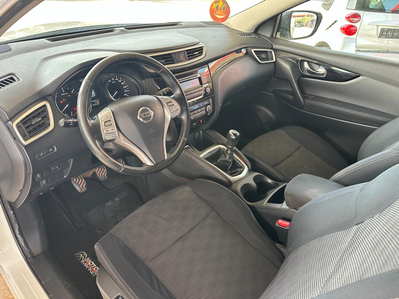 Nissan Qashqai 1.5DCI*LED*MP3*BLUETOOTH*CRUISE*177€ AL MESE*