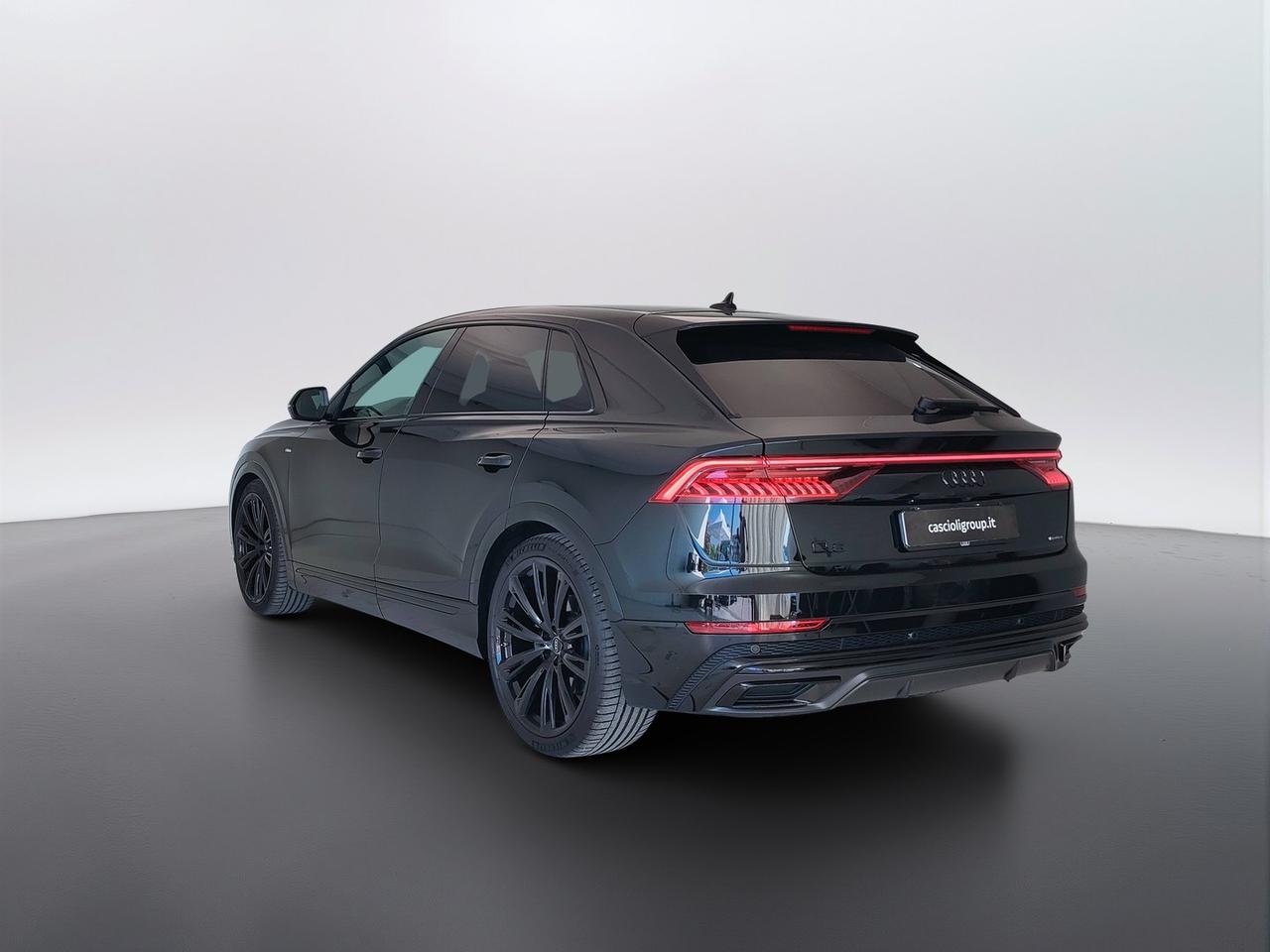 AUDI Q8 I 2018 - Q8 45 3.0 tdi mhev Sport quattro tiptronic