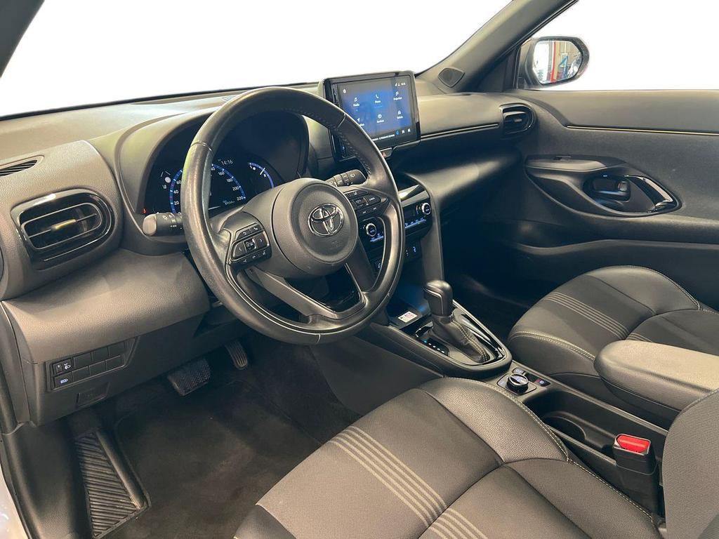 Toyota Yaris Cross 1.5h Adventure awd-i 116cv e-cvt