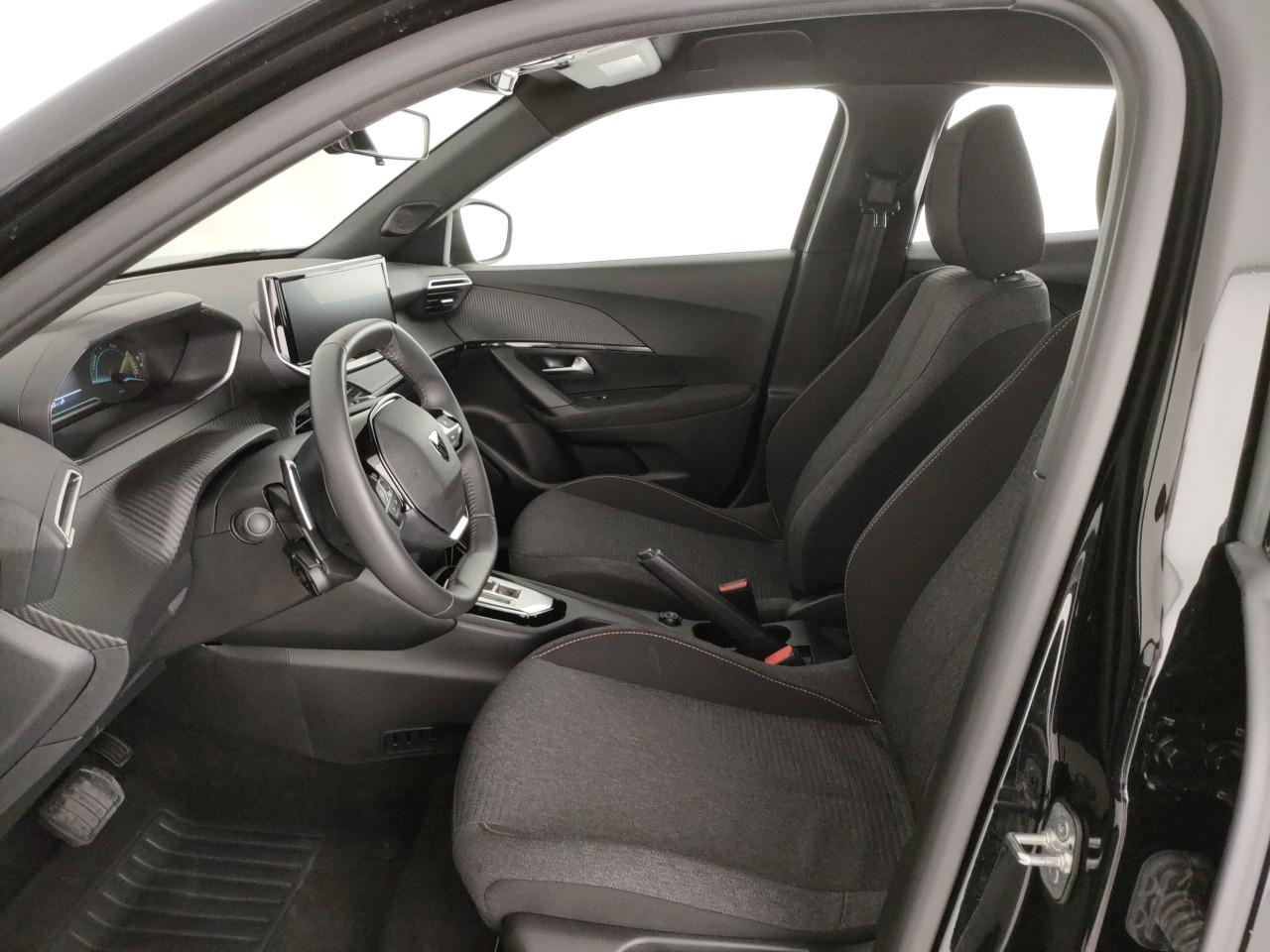 PEUGEOT 2008 1.2 hybrid Style 145cv e-dcs6