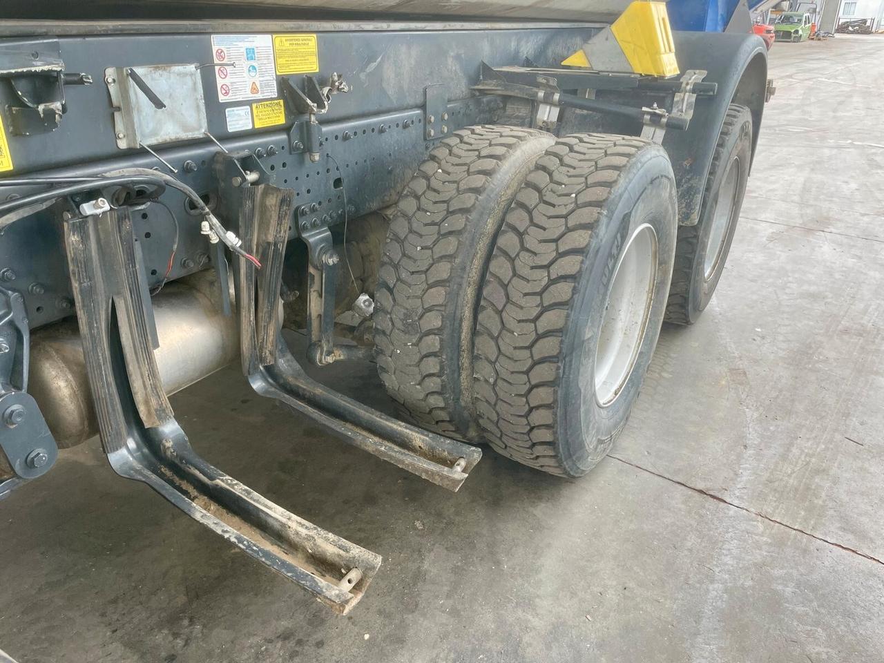 IVECO TRAKKER 8X4 T-WAY 510 - ***VEICOLO INCIDENTATO***