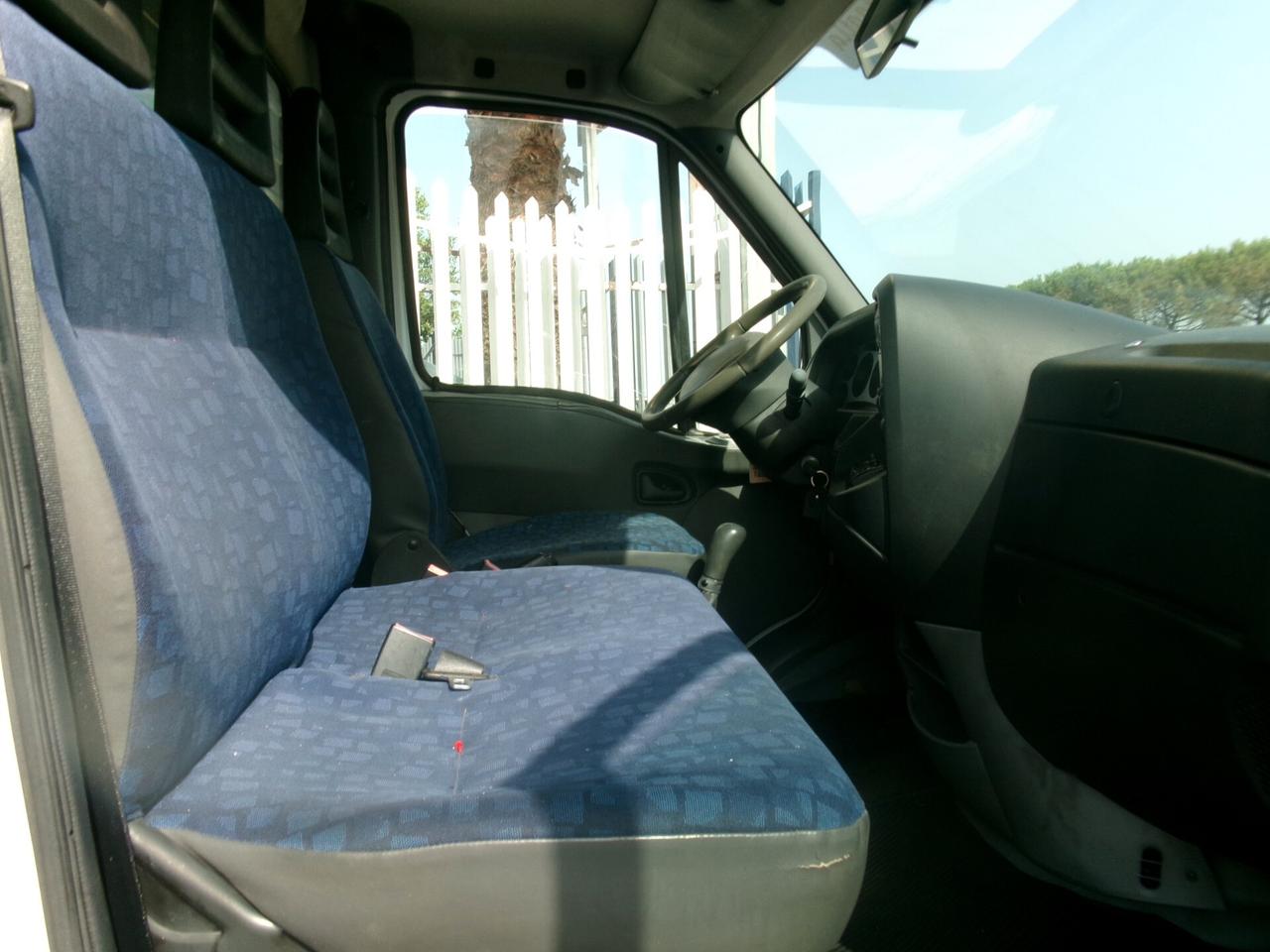 Iveco Daily 35C12 2.3 120CV P.3450 FURGONE LEGA DA 3.95M 200000 KM