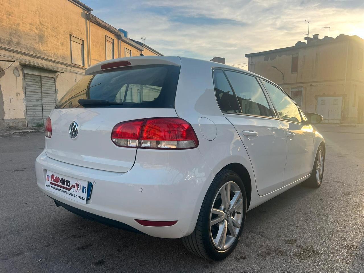 Volkswagen Golf 1.6 TDI Highline