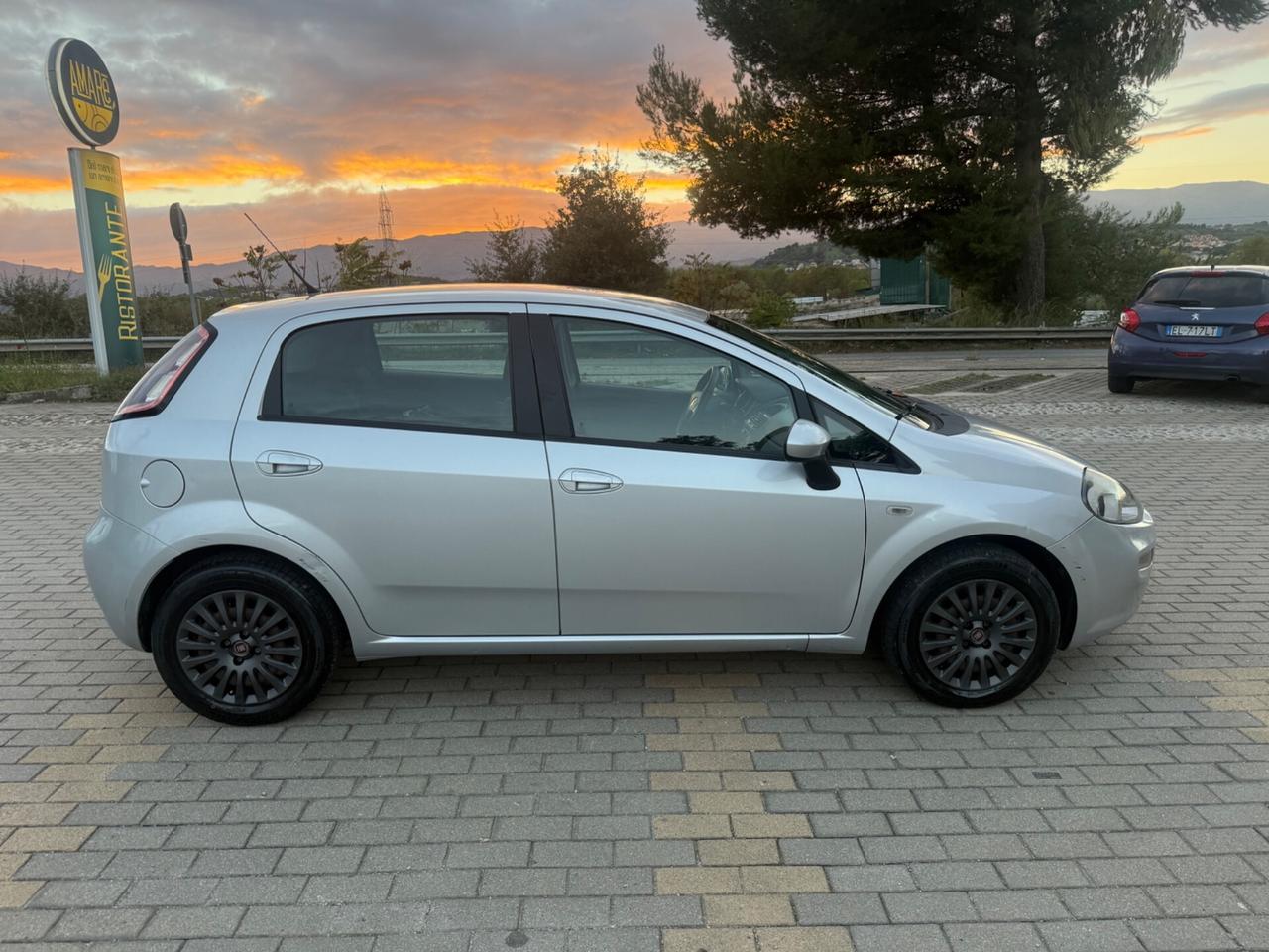 Fiat Punto Evo 1.3 Mjt 75 CV neopatentati