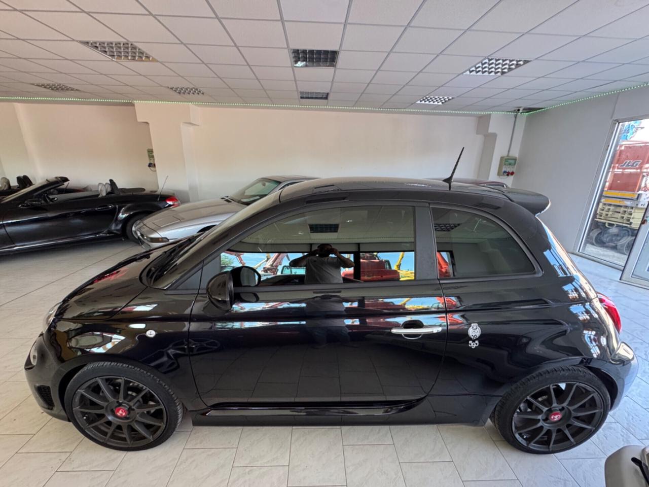 Abarth 595 1.4 Turbo T-Jet 145 CV 70° Anniversario