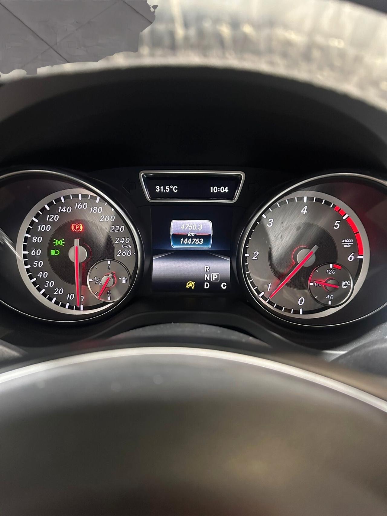 Mercedes-benz GLA 180 d Business