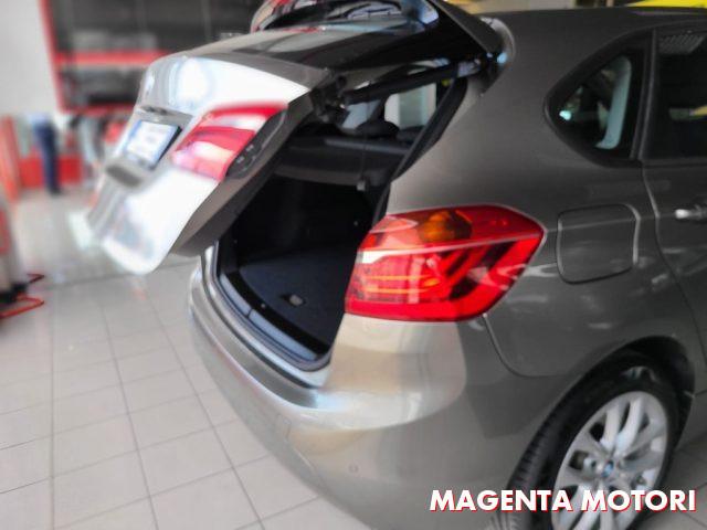 BMW 218 d Active Tourer Advantage