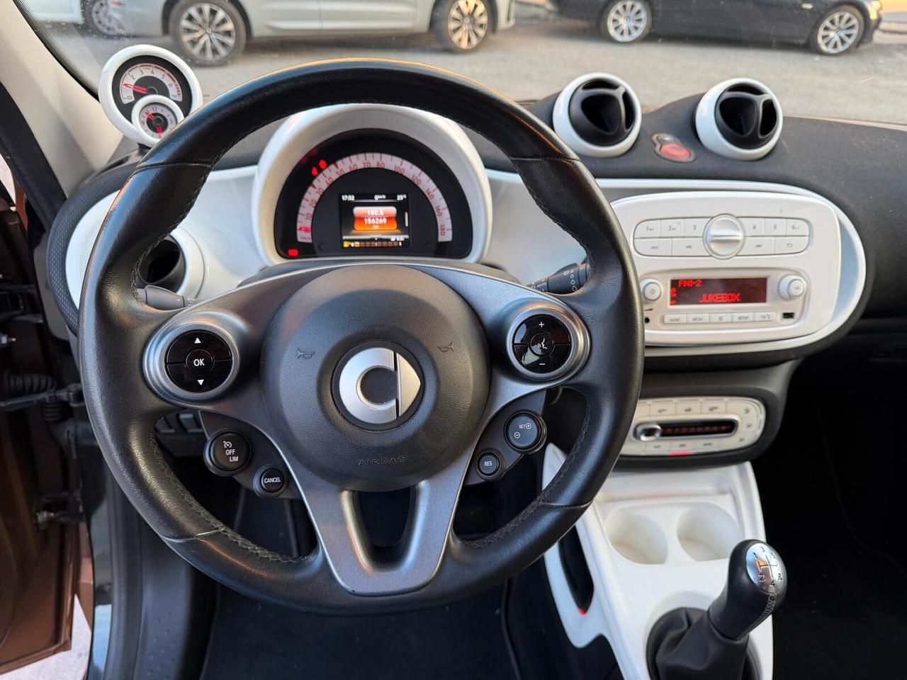 Smart ForFour 70 1.0 Youngster