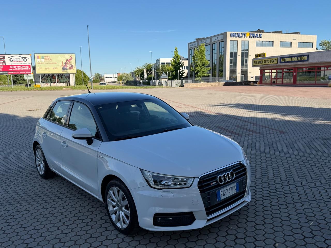 Audi A1 1.6 TDI S-Line 116 CV