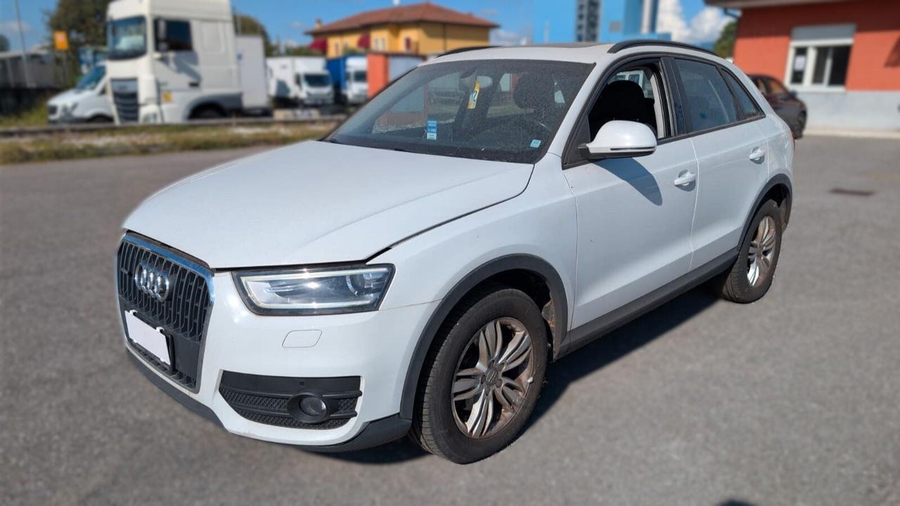AUDI Q3
