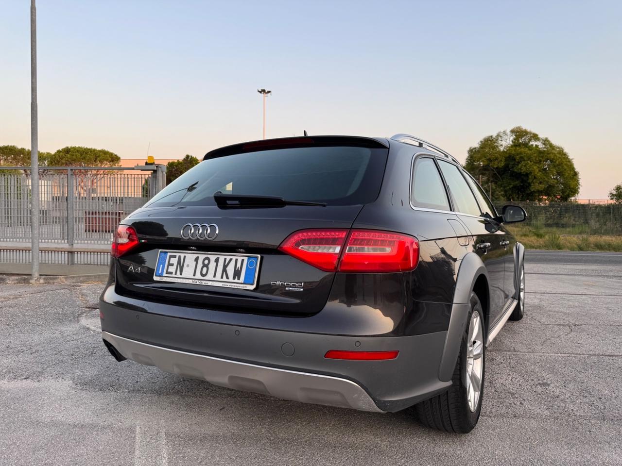 AUDI A4 ALLROAD 2.0 Tdi 177 CV S-Tronic- Led Navi