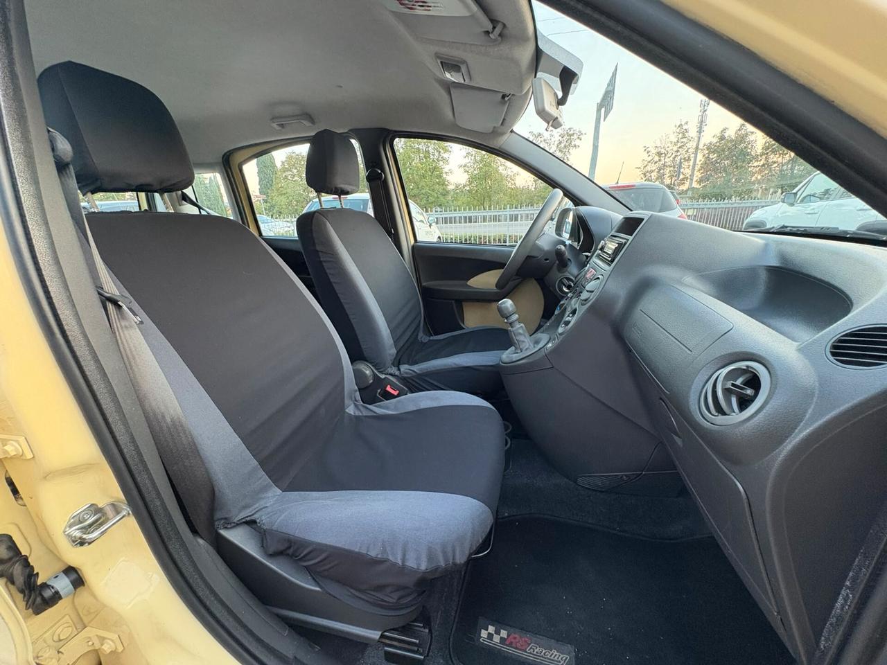 FIAT PANDA 1.2 BENZINA SI A NEOPATENTATI