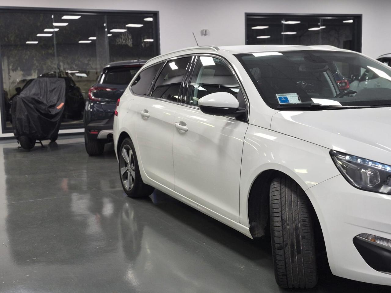 Peugeot 308 BlueHDi 120 S&S SW GT Line