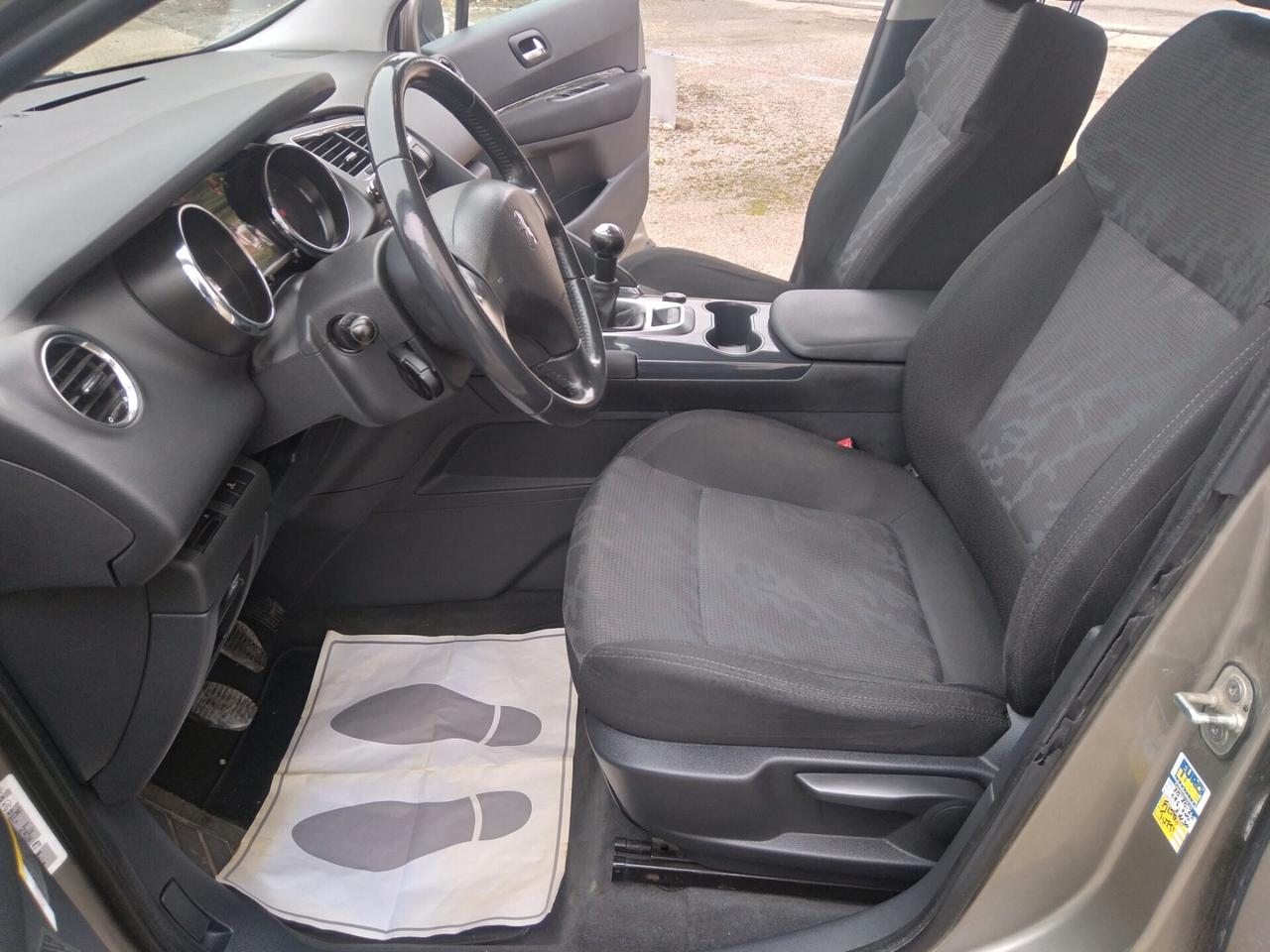 Peugeot 3008 1.6 VTi 120CV Premium benzina-gpl x neopatentati