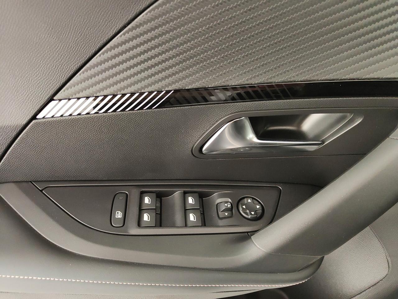 Peugeot 2008 Turbo 100Cv S&S Allure