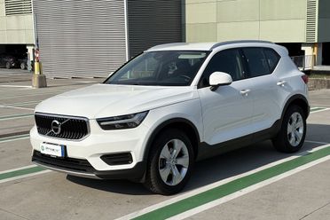 VOLVO XC40 D3 Business Plus