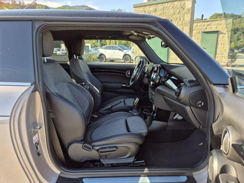 MINI Mini 3p 1.5 Cooper Classic Premium Mid Package auto