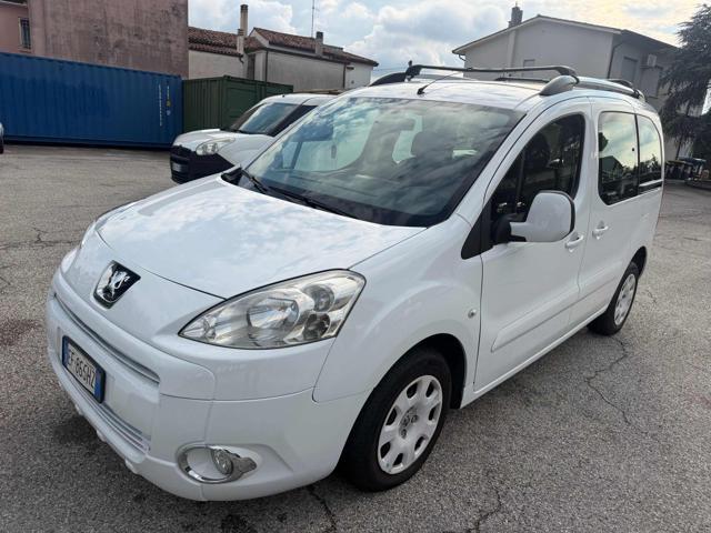 PEUGEOT Partner Tepee 1.6 HDi 92CV Premium senza lavoro da fare