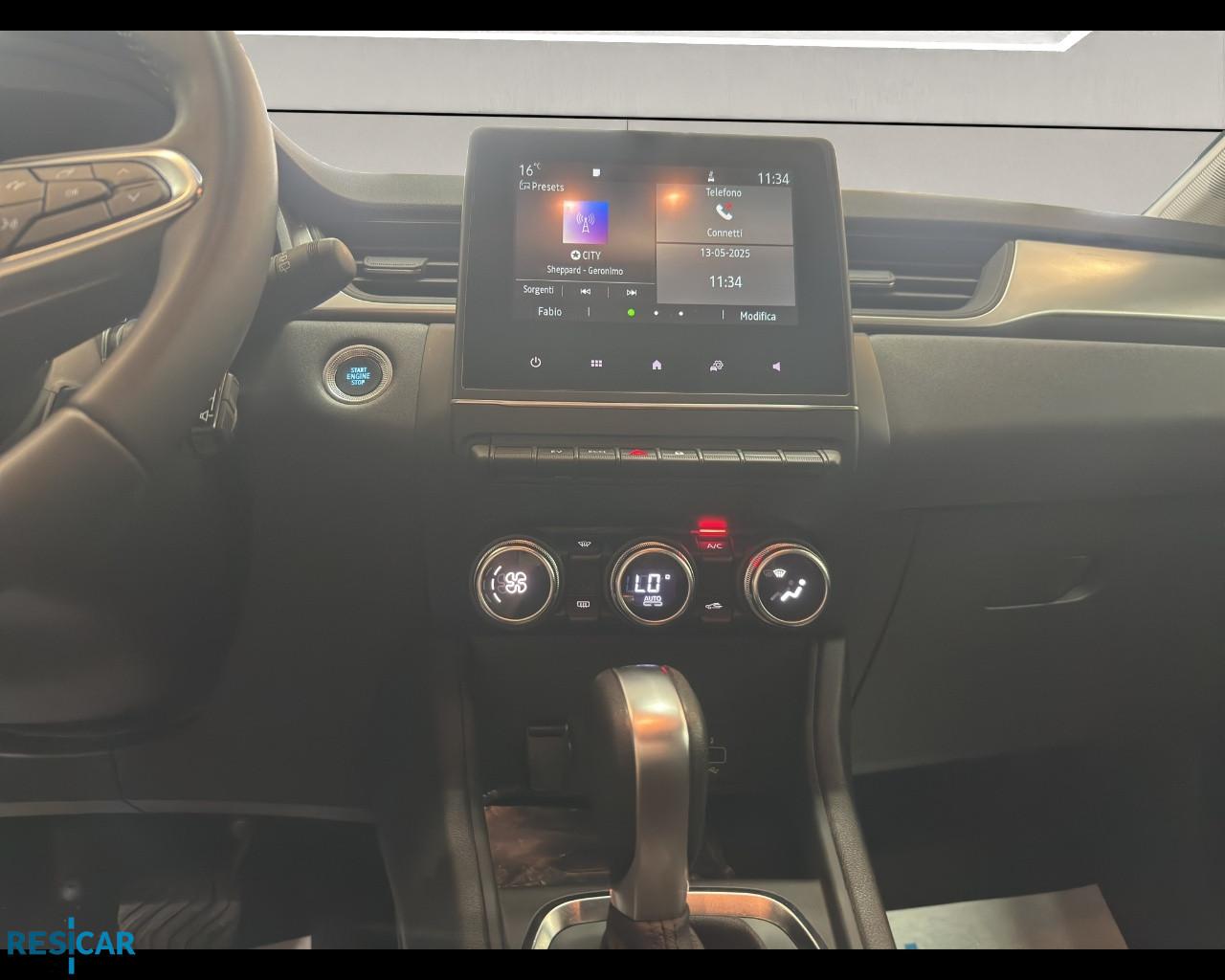 RENAULT Captur 1.6 E-Tech hybrid Zen 145cv auto