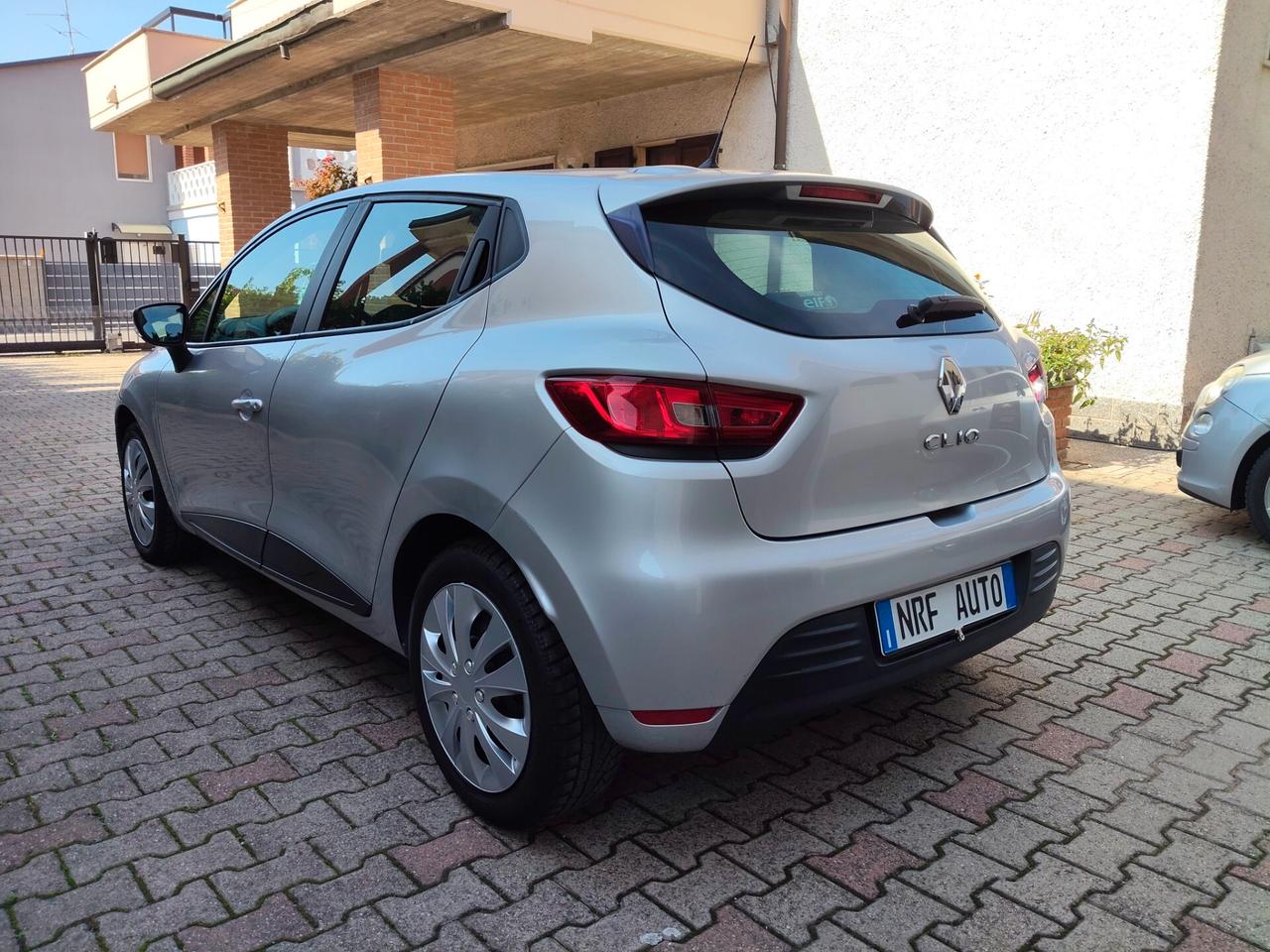 Renault Clio TCe 12V 90 CV 5 porte Duel2