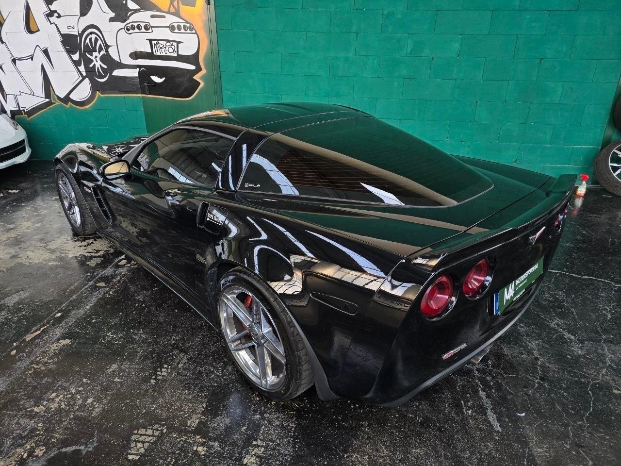 Corvette C6 7.0 V8 Coupé Z06