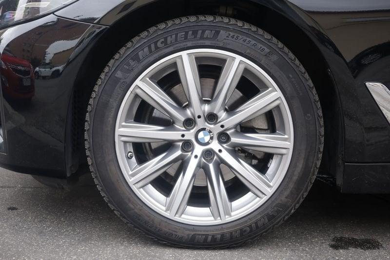 BMW Serie 5 Touring 520d 48V Business Unicoproprietario