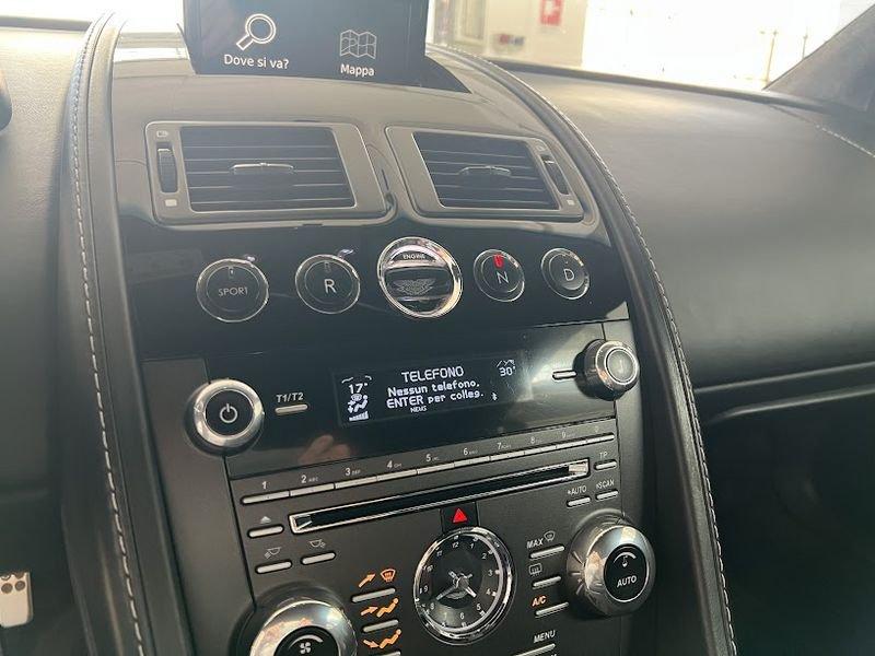 Aston Martin V8 Vantage Vantage Coupe 4.7 V8 sportshift