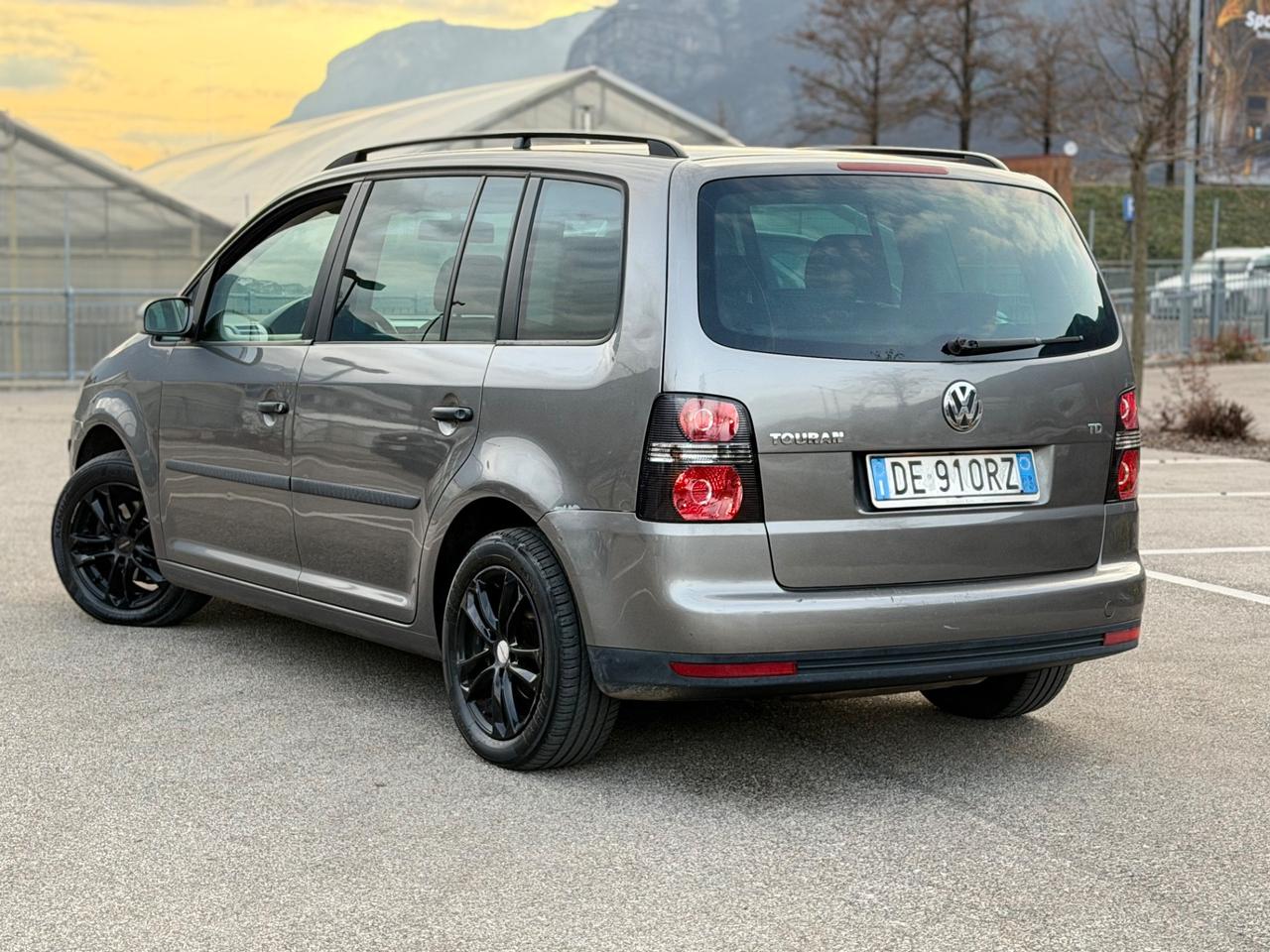 Volkswagen Touran 1.9 TDI 105CV OK NEOPATENTATI