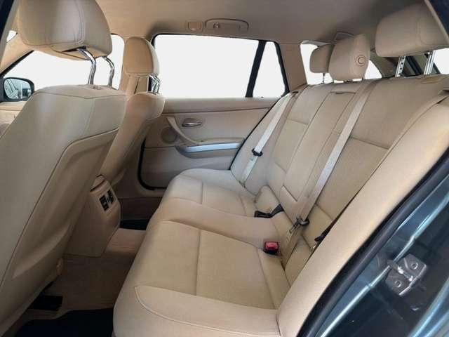 BMW 320 d cat Touring Attiva