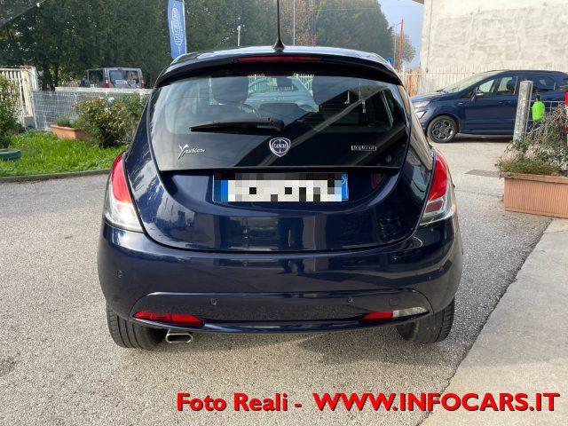 LANCIA Ypsilon 1.0 FireFly 5 porte S&S Hybrid Ecochic Gold