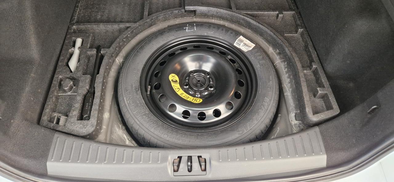 Ford Kuga 1.5 TDCi 120cv 2WD ST-Line X