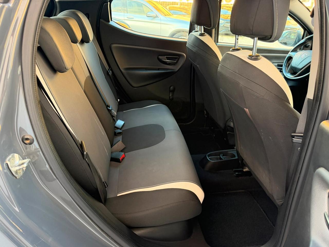 Lancia Ypsilon 1.3 MJT 95 CV Platinum 78000km
