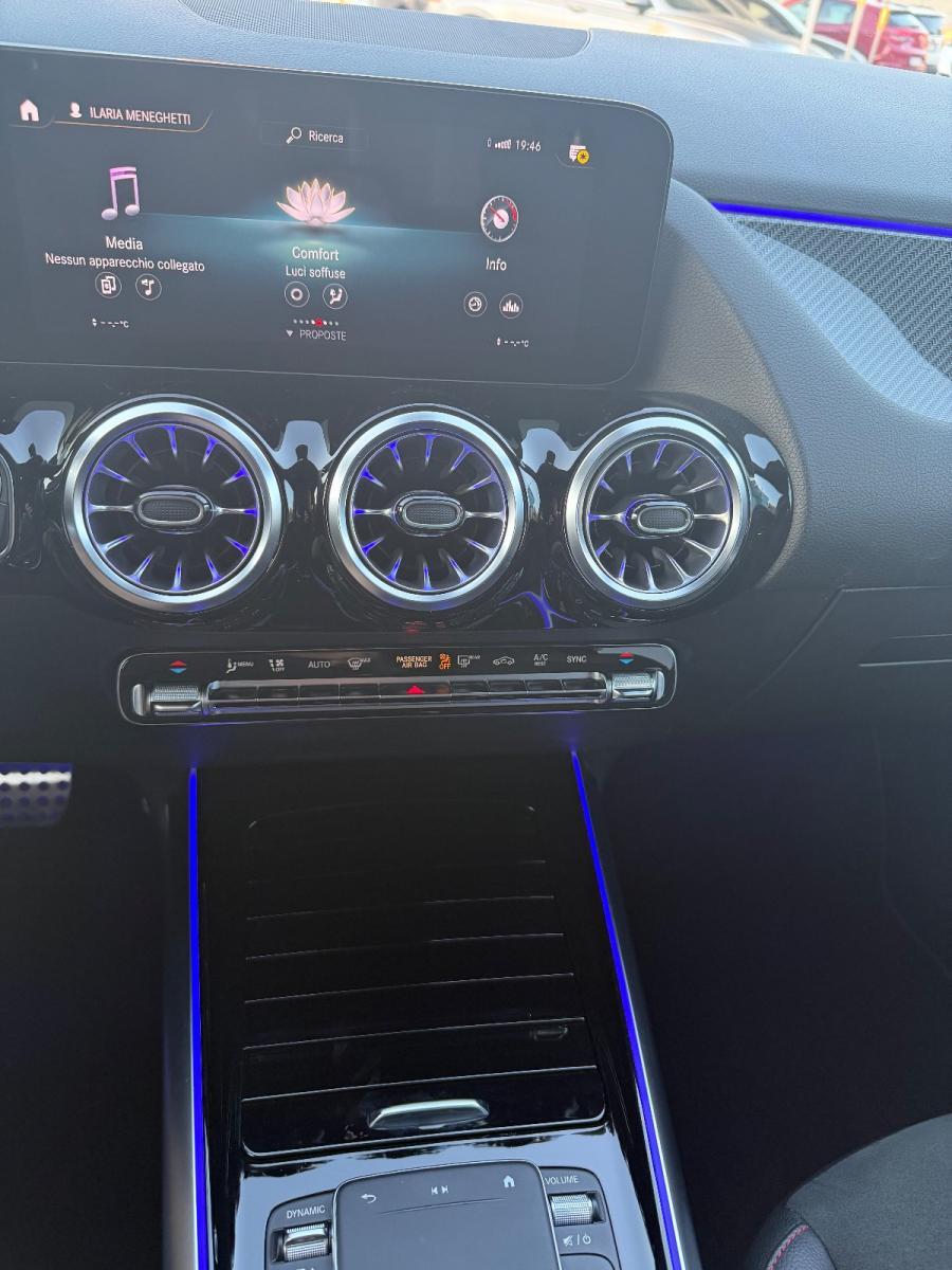 MERCEDES - Classe GLA - 200 d Automatic Premium