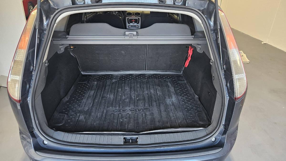 Ford Focus 1.6 tdci Titanium dpf