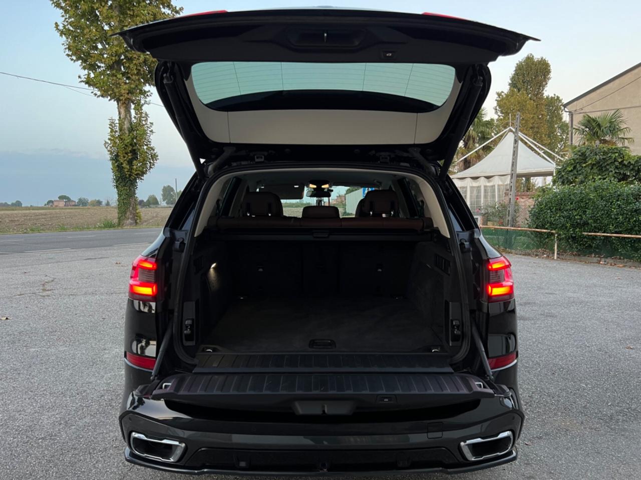 Bmw X5 xDrive30d Msport Carbon Maxton design