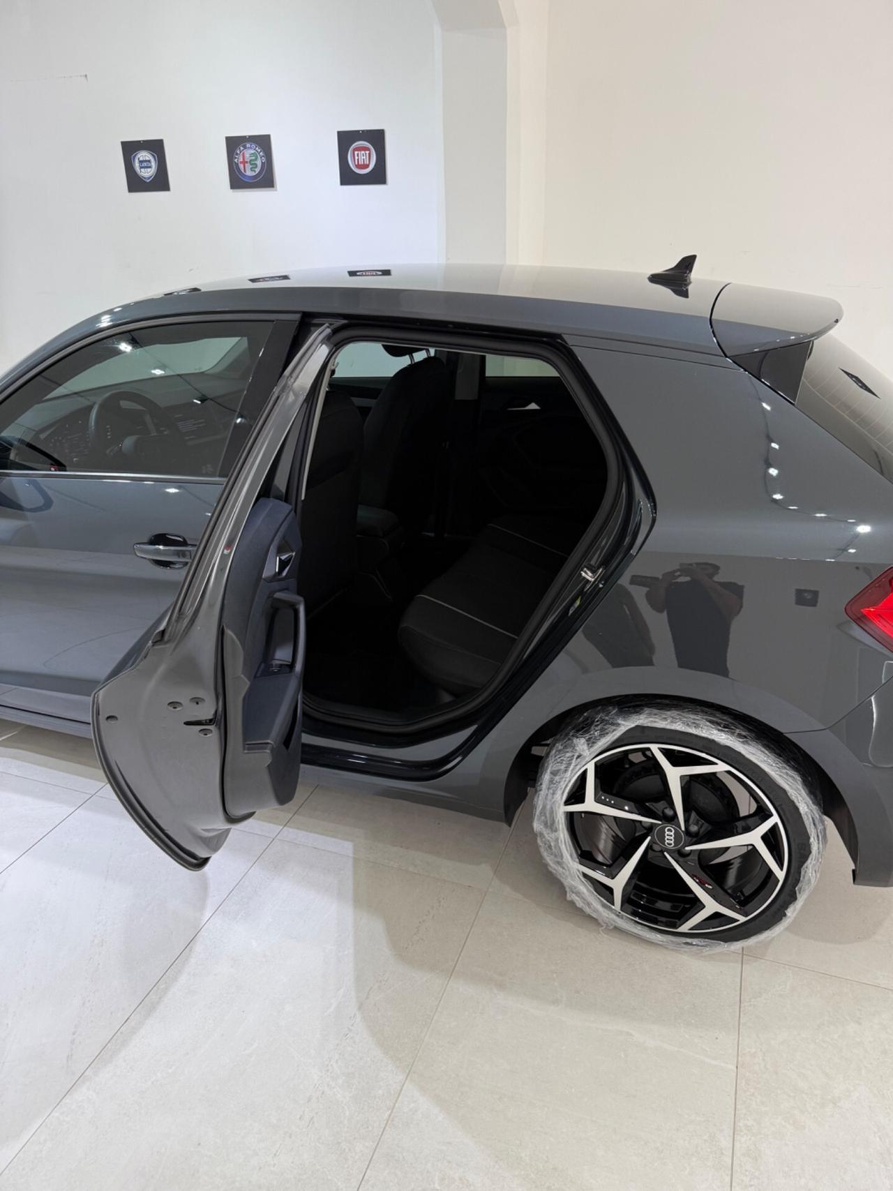 AUDI A1 SPB 25 TFSI AUTO AZIENDALE UNICO PROPRIETARIO IVA ESPOSTA