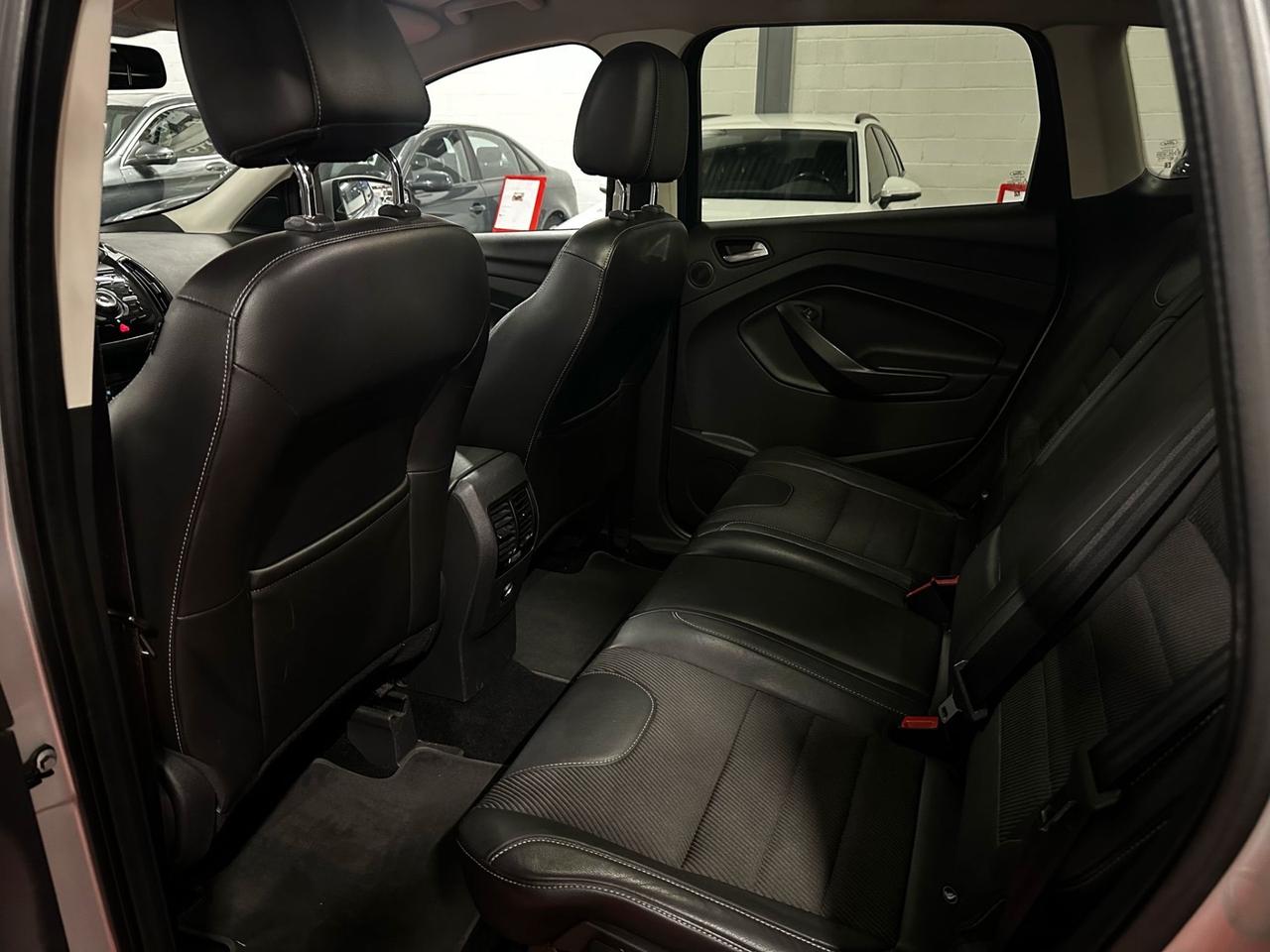 Ford Kuga 2.0 TDCI 140 CV 4WD Titanium