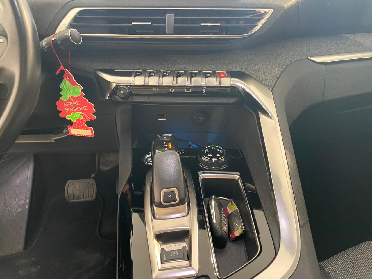 Peugeot 3008 1.5HDi 130CV ALLURE PRONTA CONSEGNA