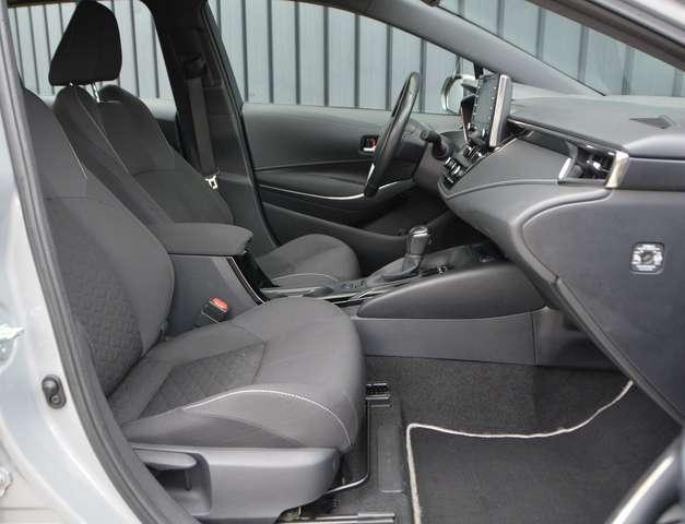 Toyota Corolla Touring Sports 1.8h Business Tech cvt