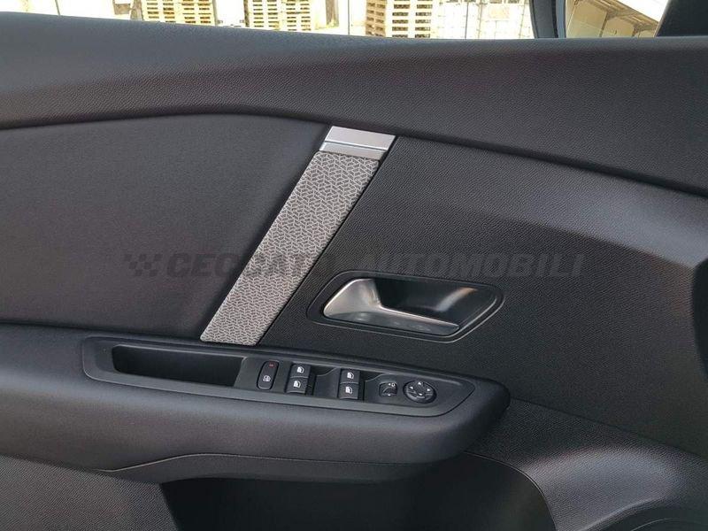 Citroën C4 C4 1.2 puretech Plus s&s 130cv