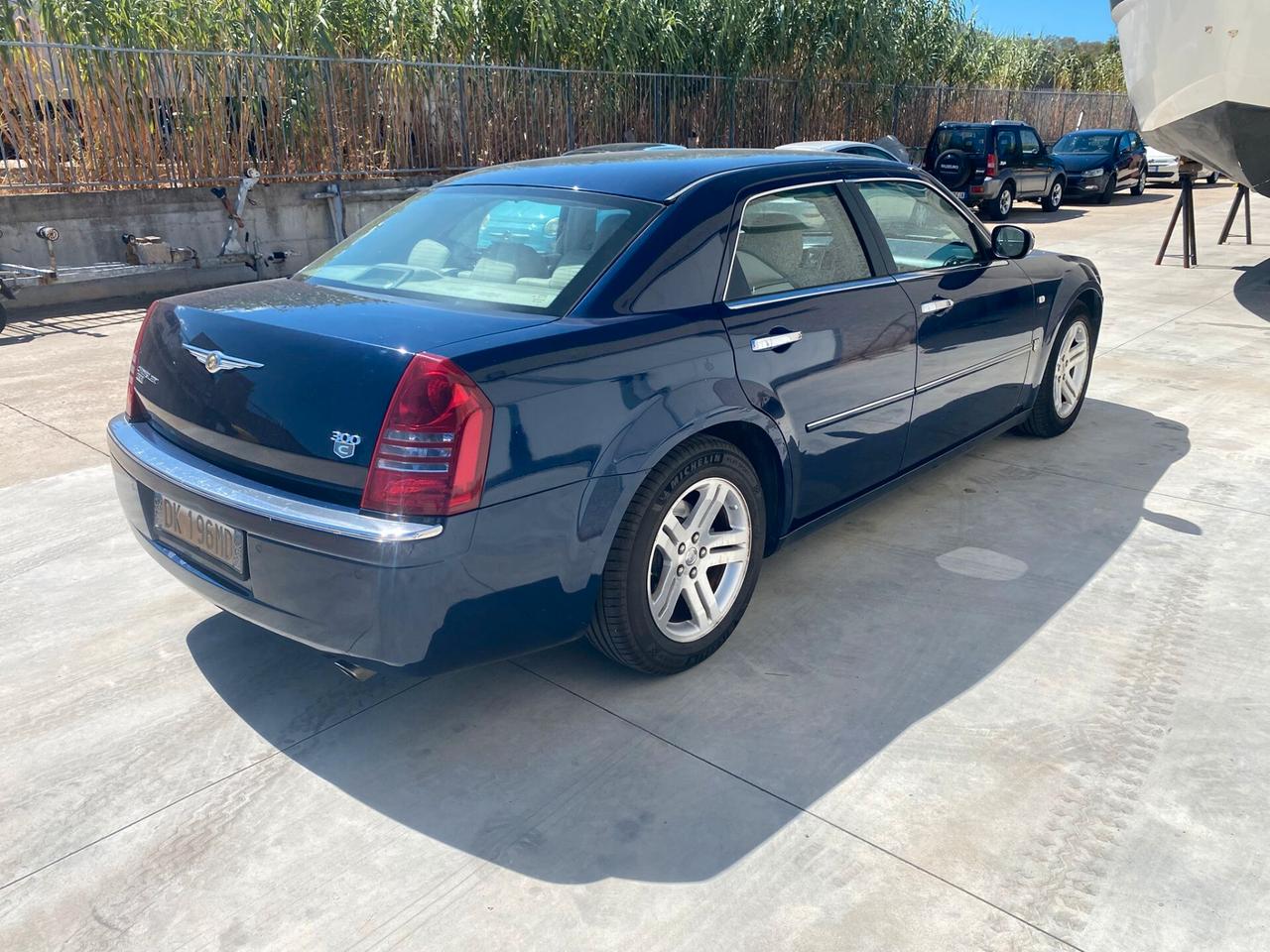 Chrysler 300C 3.0 V6