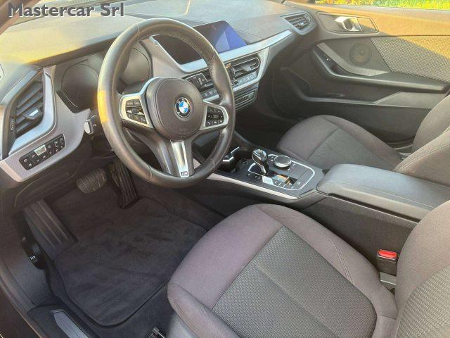 BMW 120 Serie 1 F40 120d xdrive Bus Adva auto GB628PB