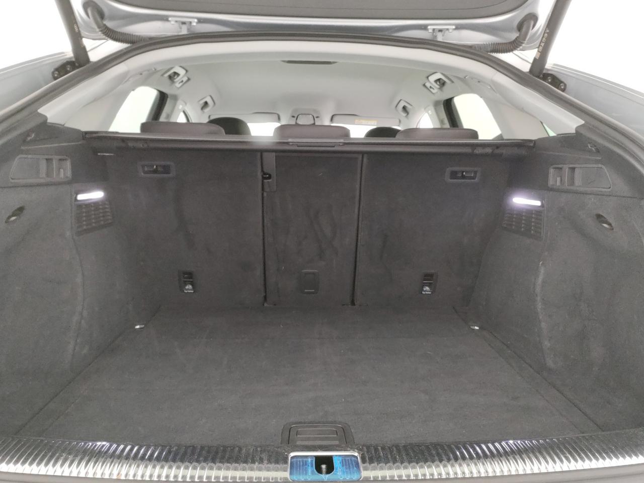 Audi Q5 sportback 40 2.0 tdi mhev 12v s line quattro s-tronic